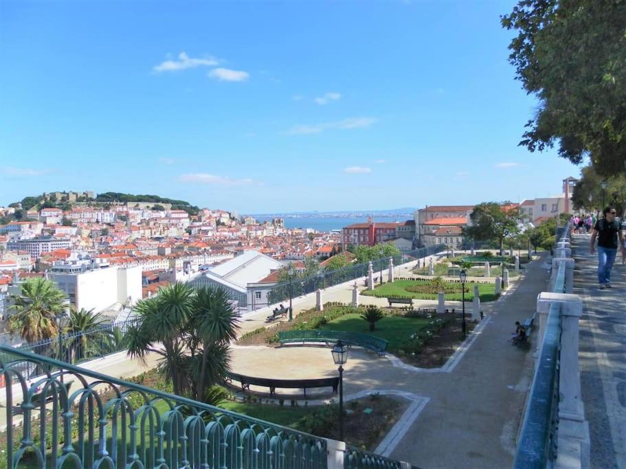 Mm3 Baixa Rossio Castle View! *